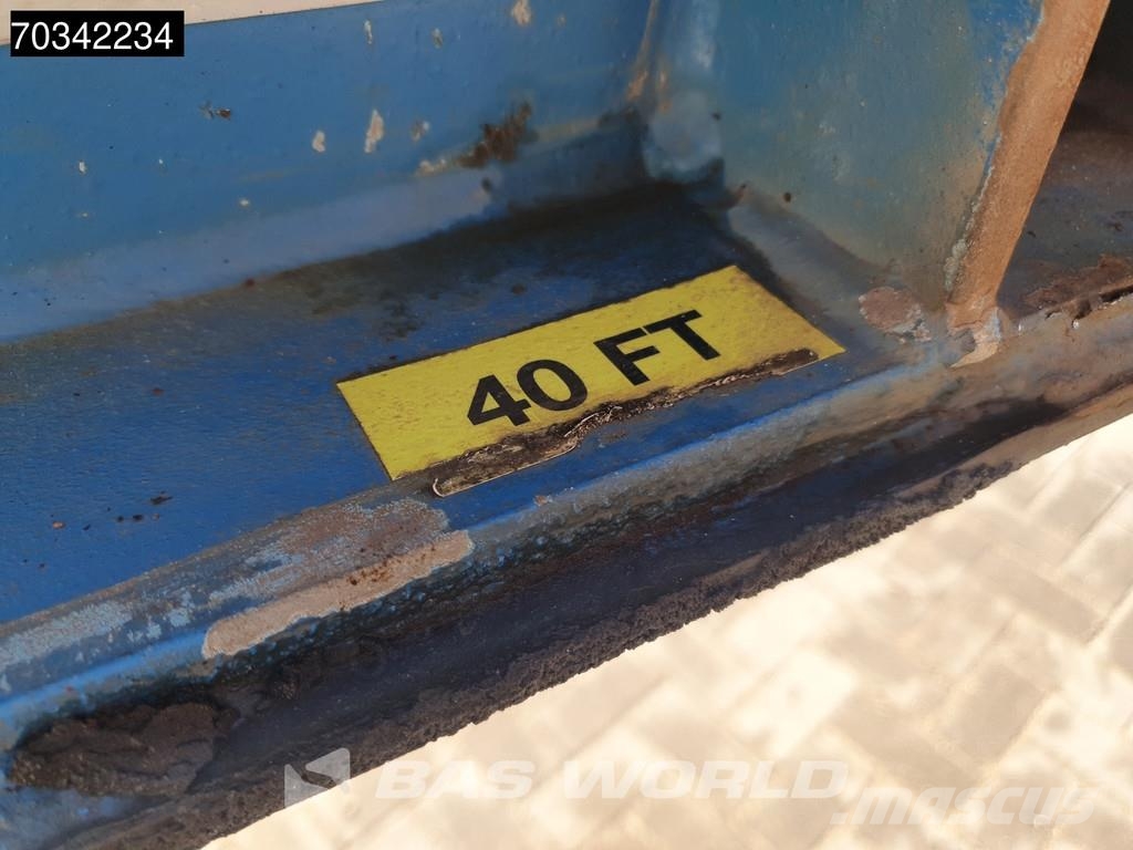 Renders - Has 3 axles Liftachse Mutl 45ft Semi remorque porte container