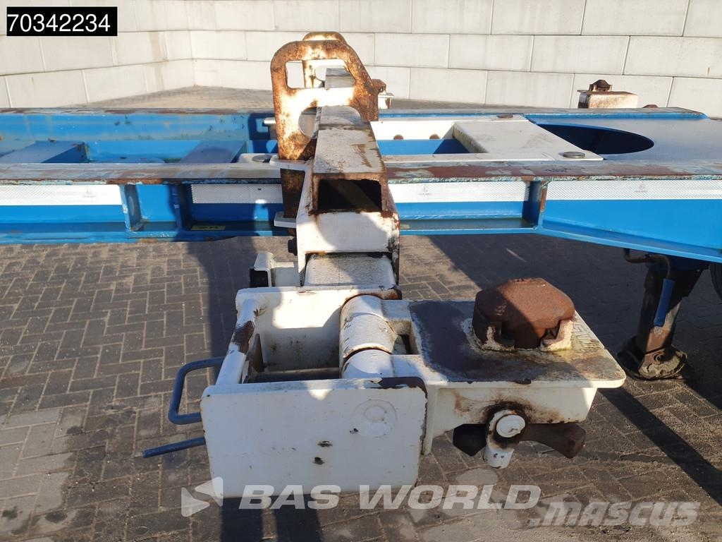 Renders - Has 3 axles Liftachse Mutl 45ft Semi remorque porte container