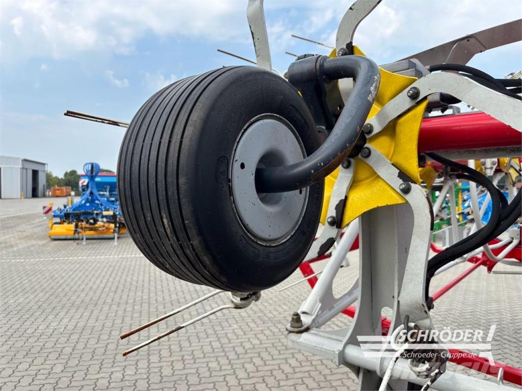 Pöttinger HIT 10.11 T مكابس وميبسات التبن