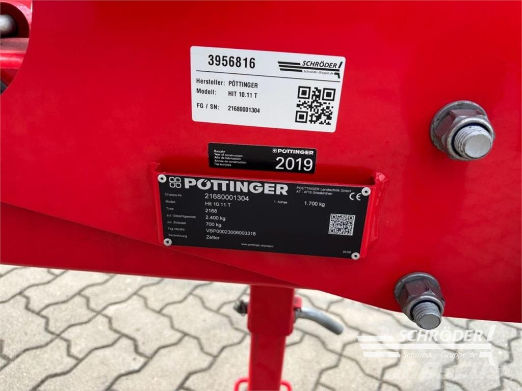 Pöttinger HIT 10.11 T مكابس وميبسات التبن