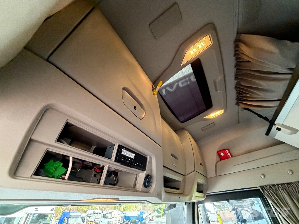 Iveco S-Way AS260S48 6x2*4 Kamioni-šasije