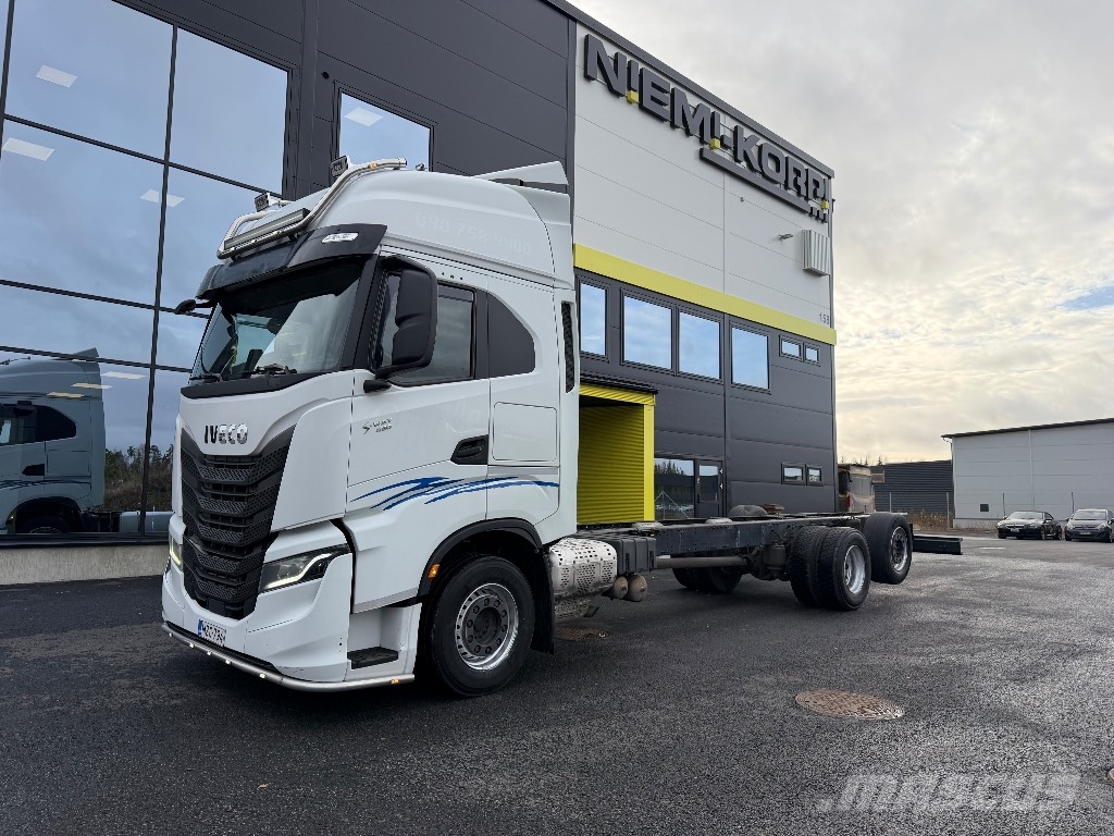 Iveco S-Way AS260S48 6x2*4 Kamioni-šasije
