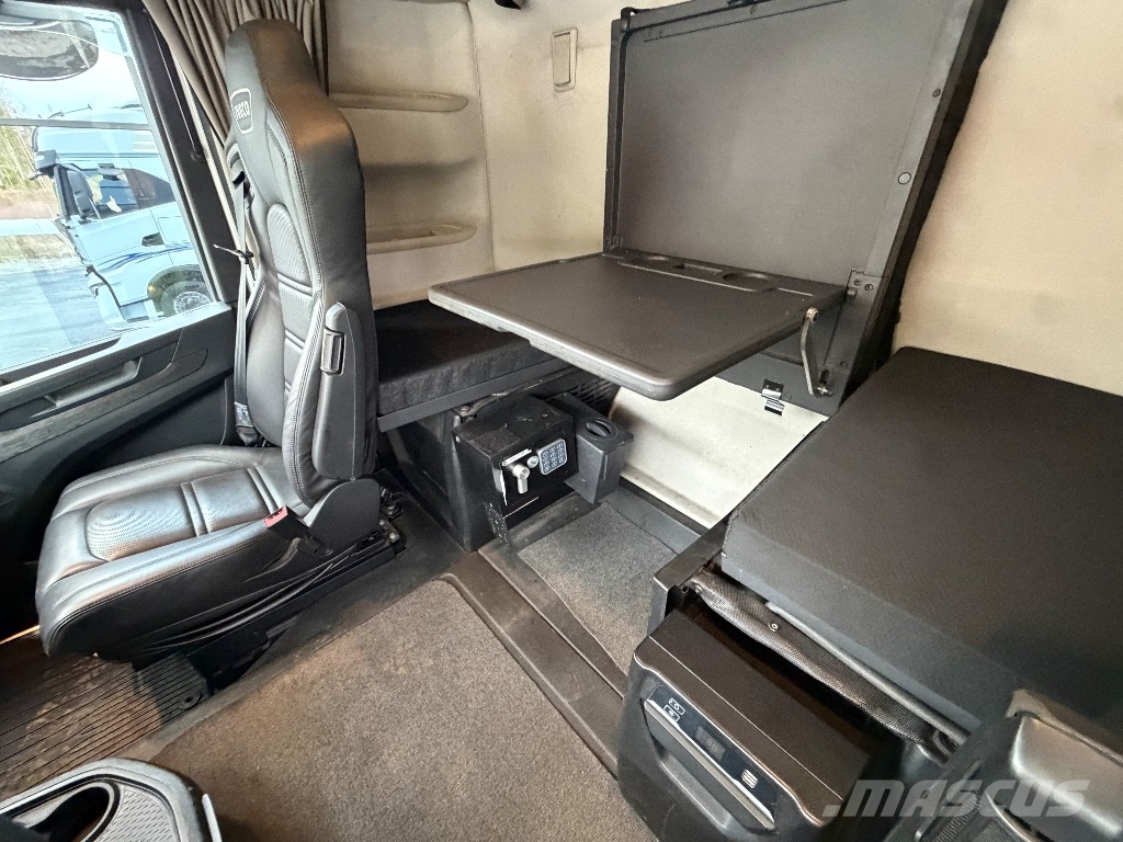 Iveco S-Way AS260S48 6x2*4 Kamioni-šasije