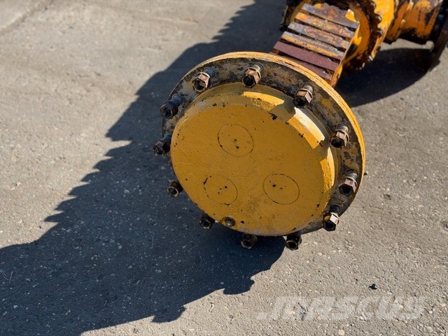 Liebherr L 524 FRONT AXLES USED Osovine