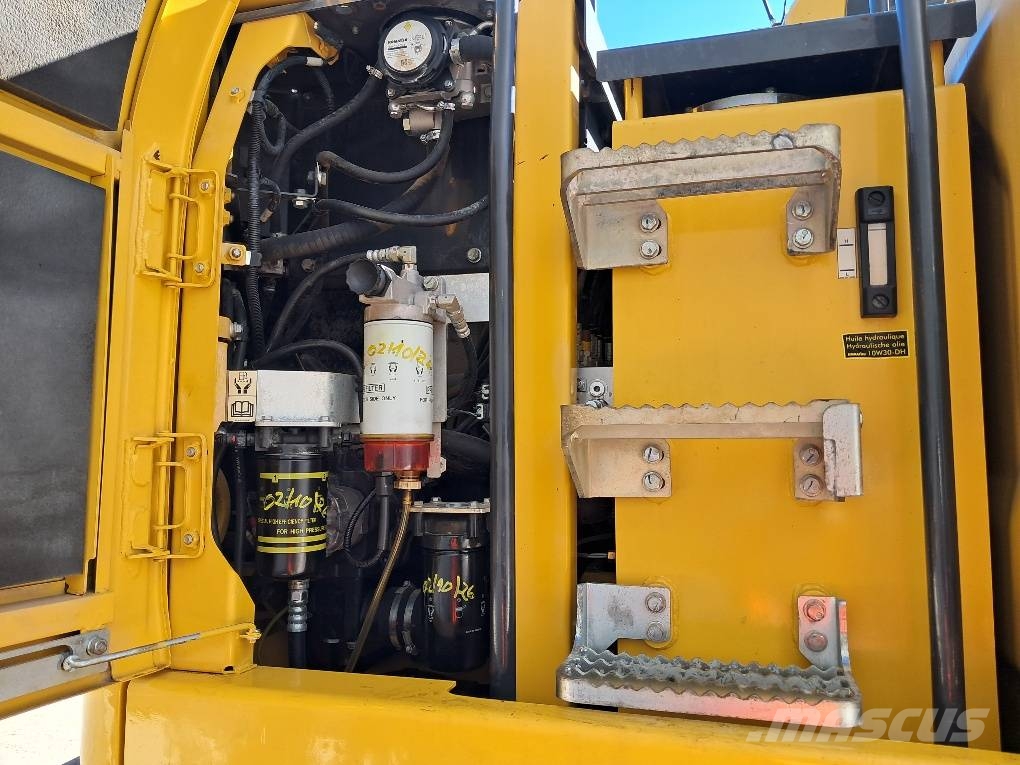 Komatsu PW148-10 Mobilbagger
