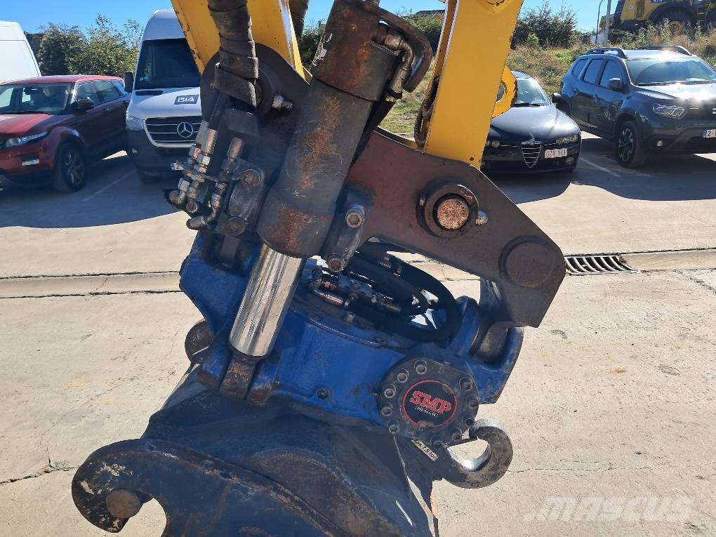 Komatsu PW148-10 Mobilbagger