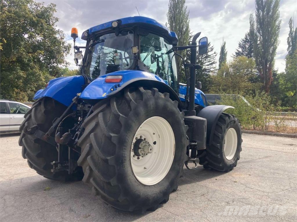 New Holland T7.270 曳引機