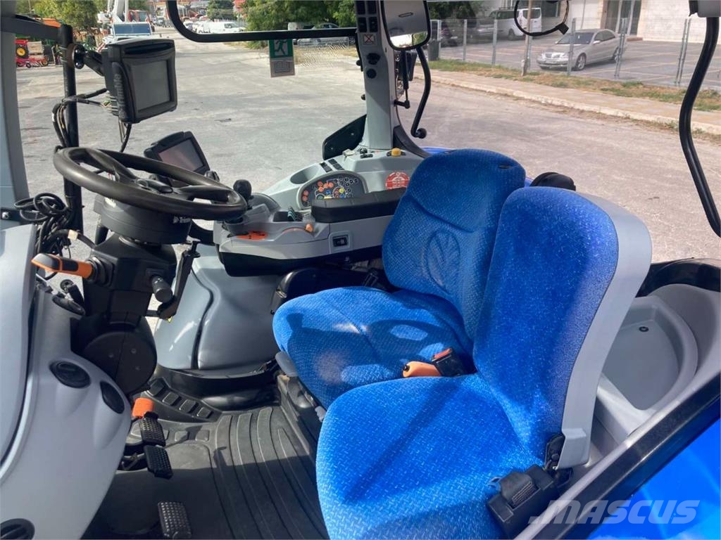New Holland T7.270 曳引機