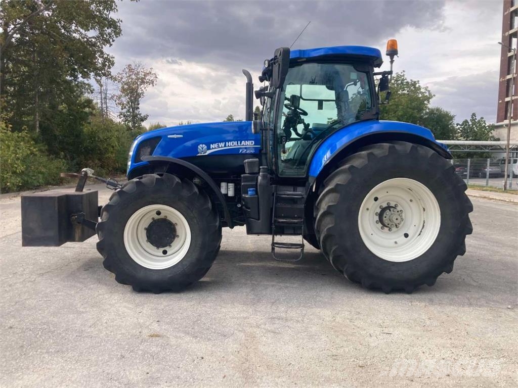 New Holland T7.270 曳引機