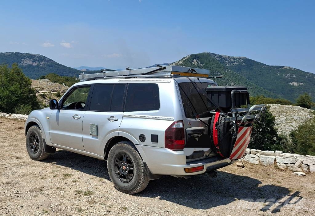 Mitsubishi pajero 3200 diesel camper Todoterrenos