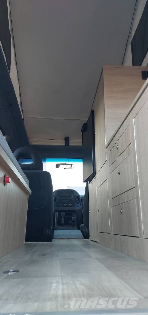 Mitsubishi pajero 3200 diesel camper Todoterrenos