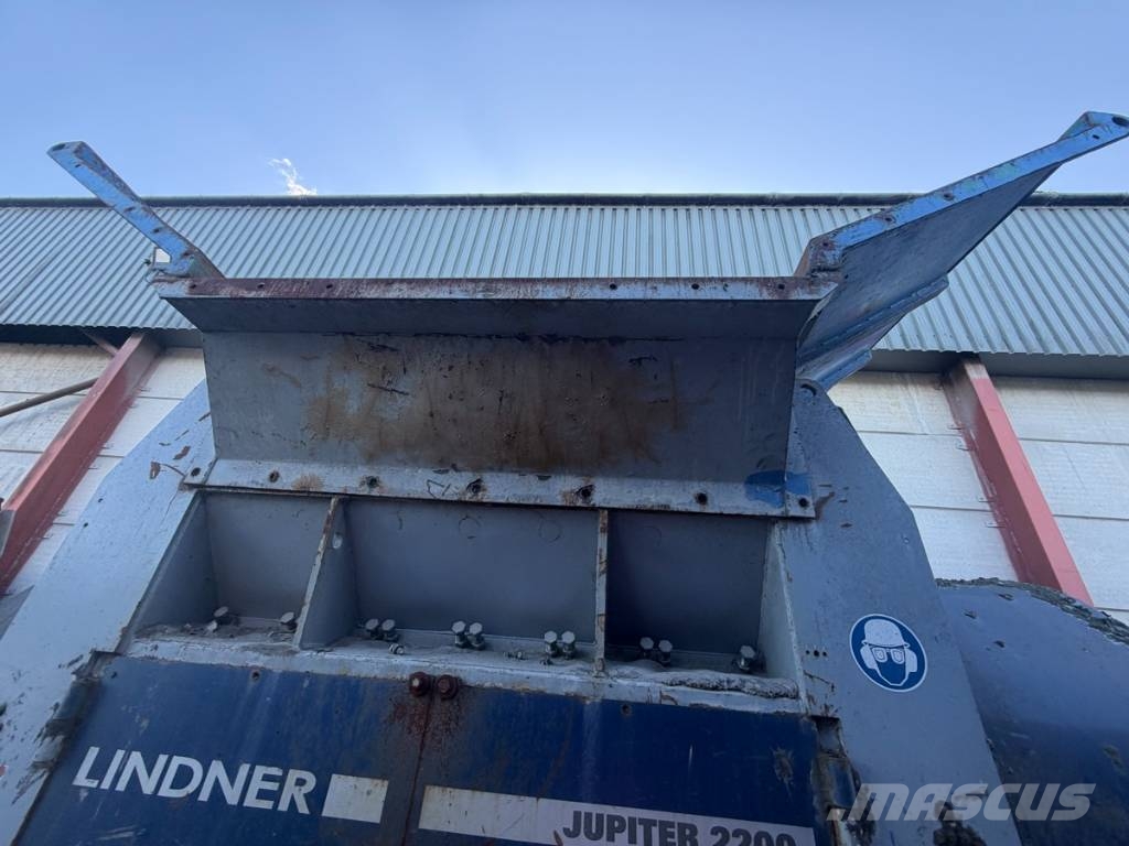 Lindner Jupiter 2200 Prügipurustajad