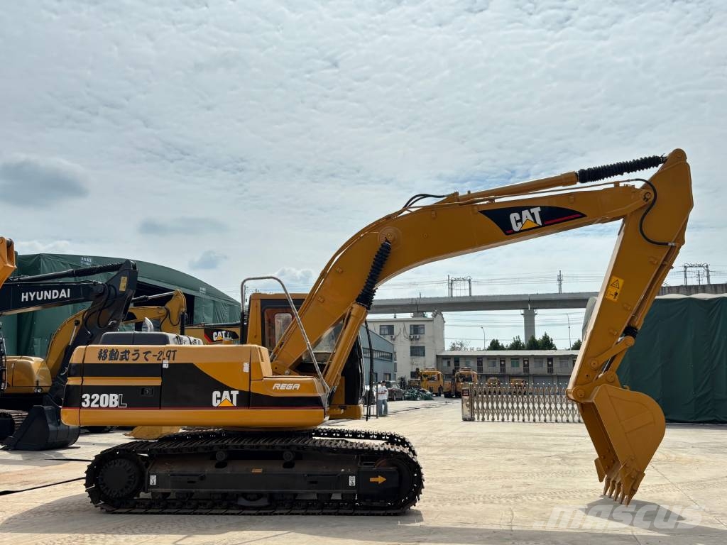 CAT 320 CAT 320B 320BL used CAT 320 excavator Bagri goseničarji