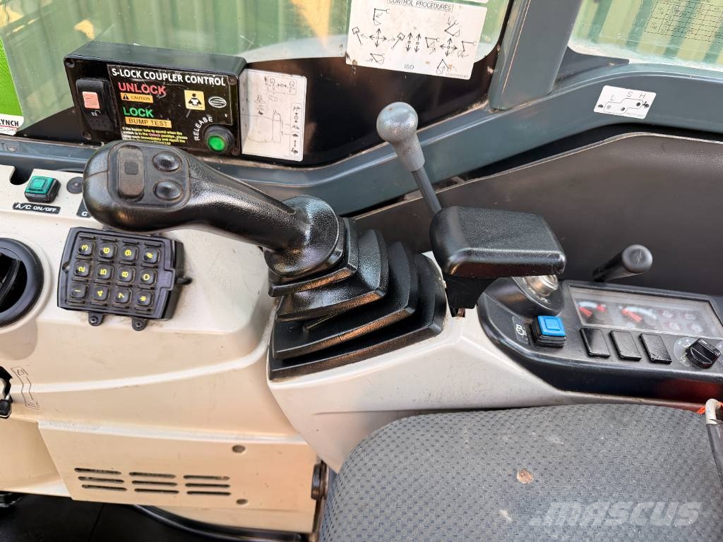 Kobelco SK 28 SR-6 3 Ton Mini Excavator Miniexcavadoras