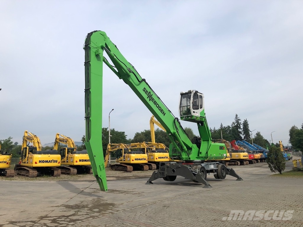 Sennebogen 830 Bageri za manipuliranje materijalom / otpadom