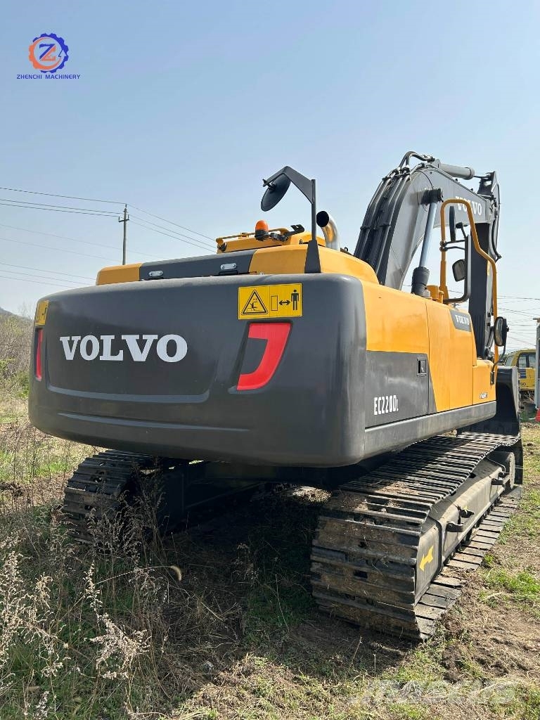 Volvo EC 220 DL/22 ton/New models/best quality Верижен екскаватор
