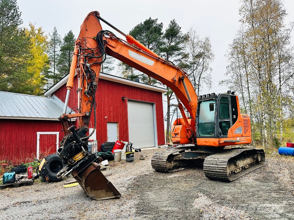 Doosan DX 235 LCR Telakaivukoneet