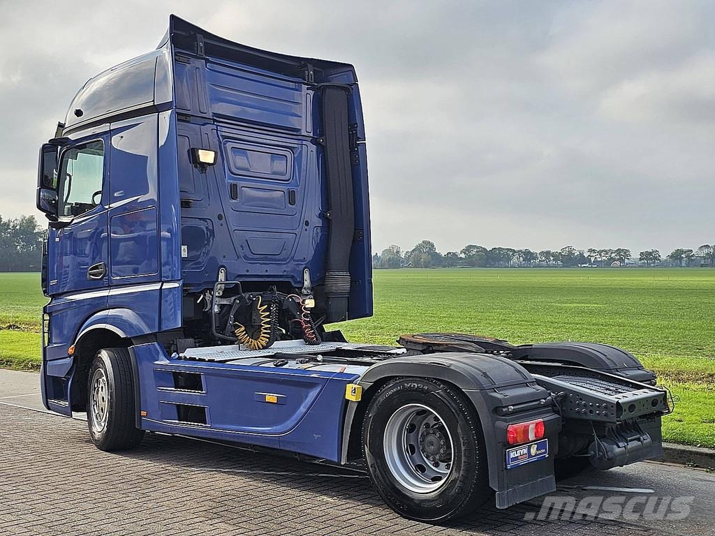 Mercedes-Benz ACTROS 1851 LS BIGSPACE RETARDER Sattelzugmaschinen