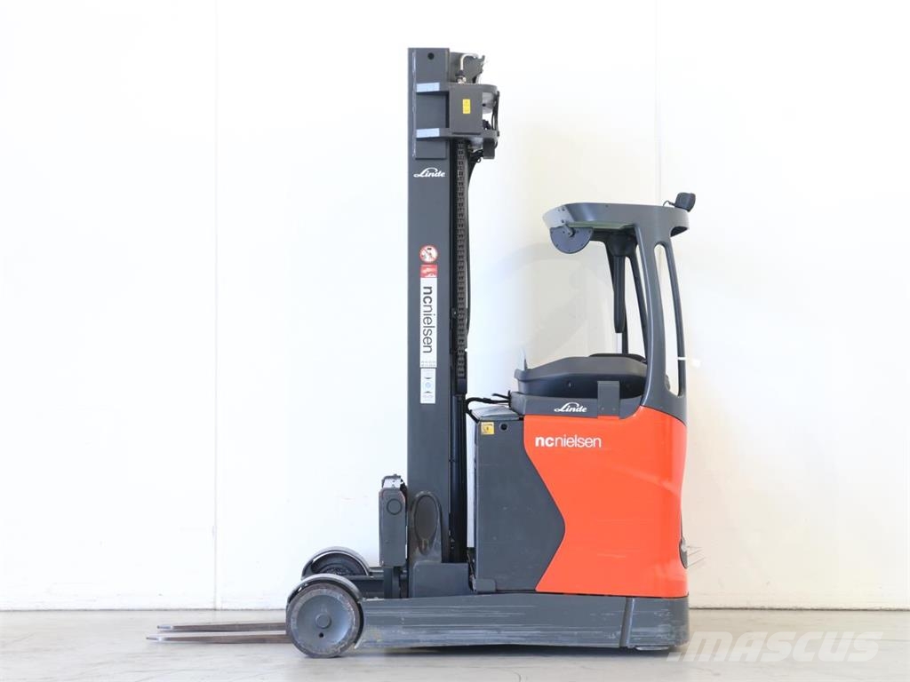 Linde R20/1120 Viljuškar za uže prolaze