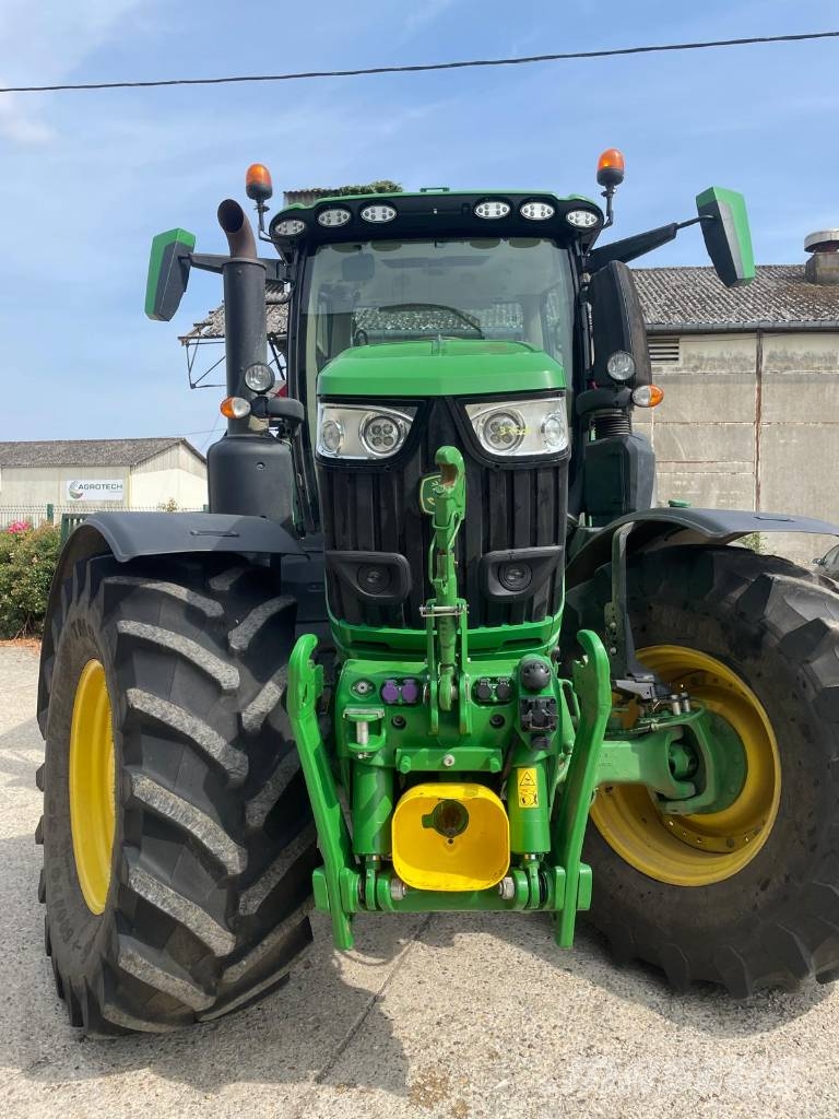 John Deere 6R 250 Tracteur