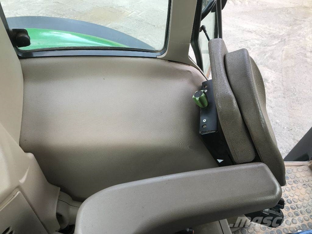 John Deere 6125 M . APPELEZ LE 06.45.65.73.53 Traktori