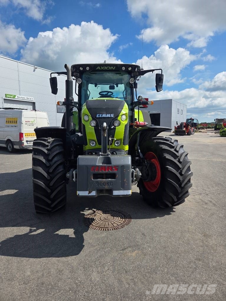 CLAAS Axion 850 トラクター
