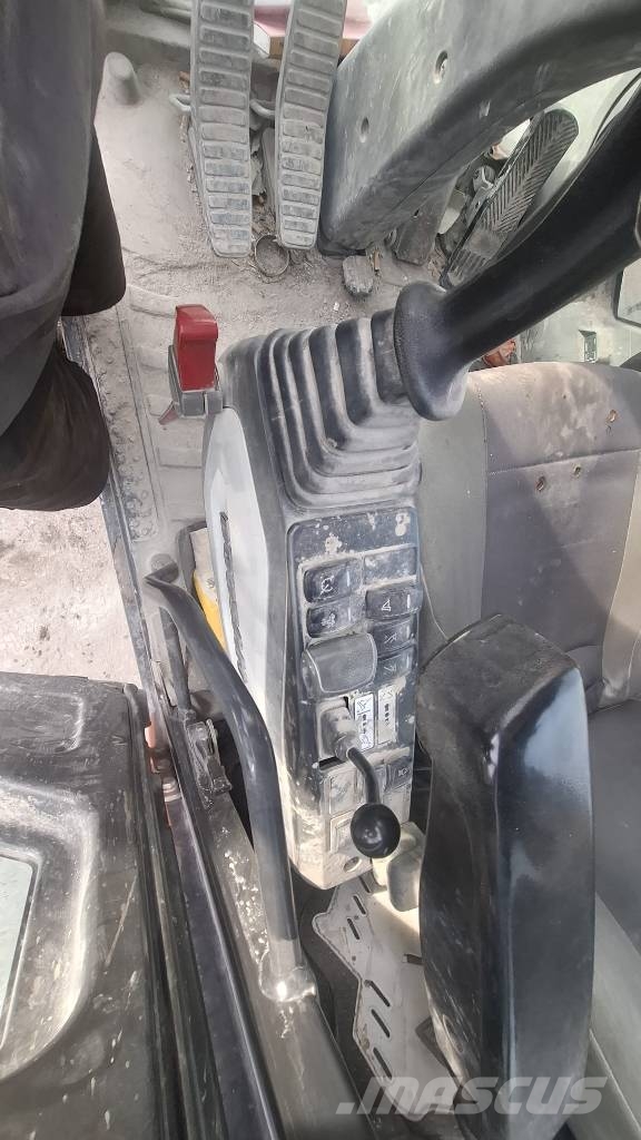 Doosan DX 165 W-5 Hjulgrävare