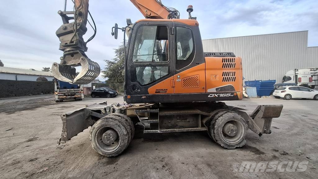 Doosan DX 165 W-5 Hjulgrävare