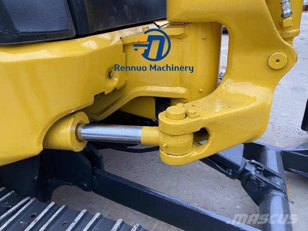 Komatsu PC 30 MR-3 Mini kotrók < 7t