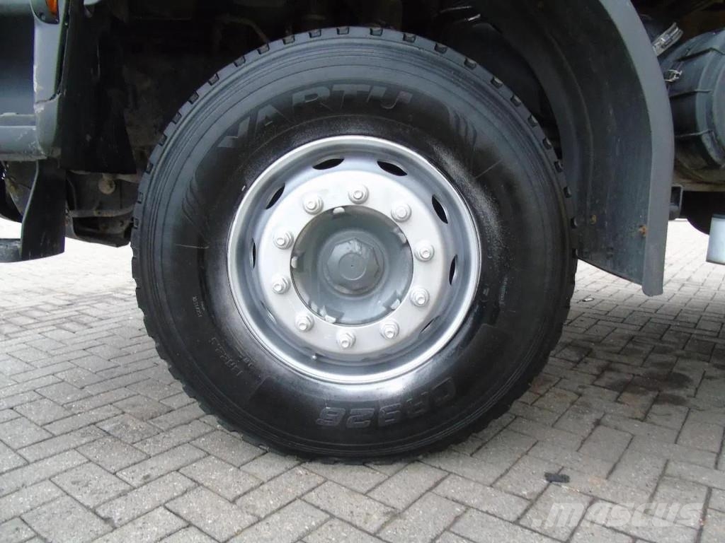 Renault Kerax 460DXI + HIAB 166 HIDUO 3 X EXT. + 6X4 + EUR Grúas todo terreno