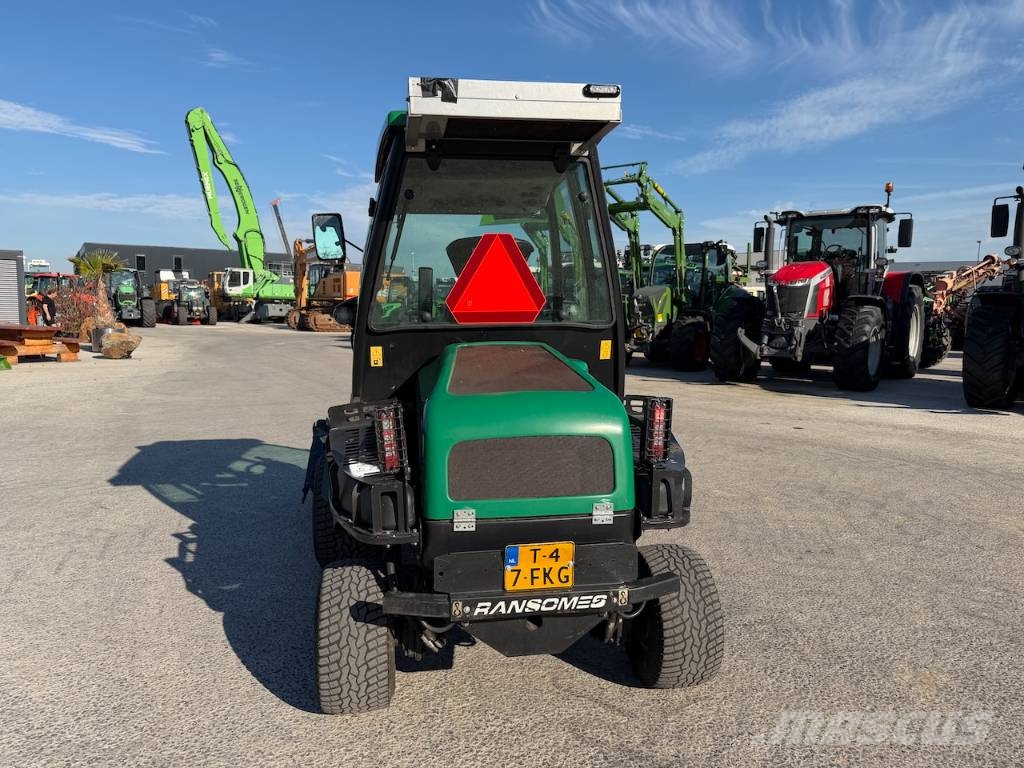 Ransomes HR300 Tondeuses montées