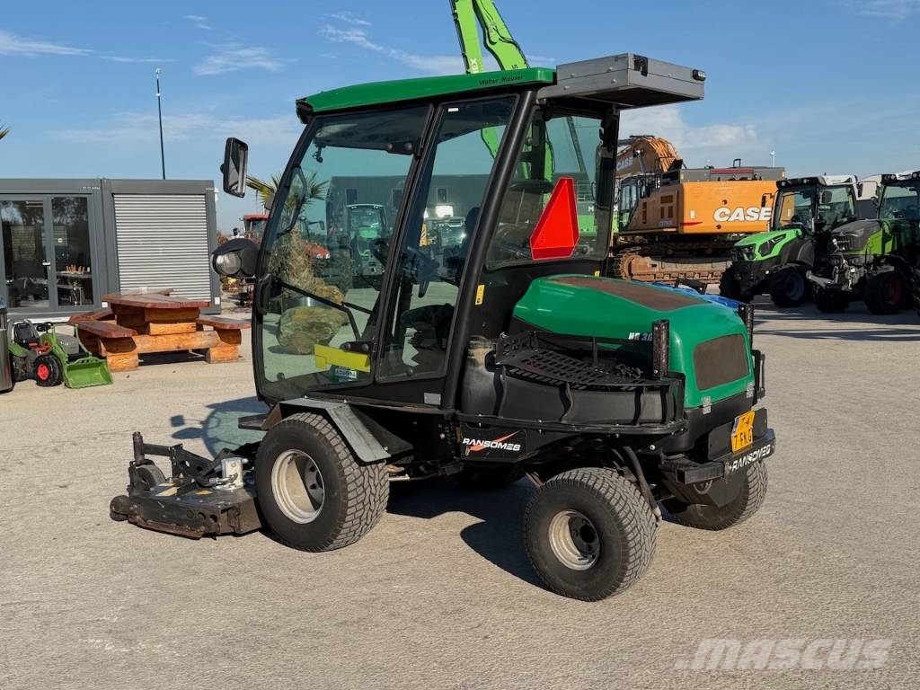 Ransomes HR300 Tondeuses montées