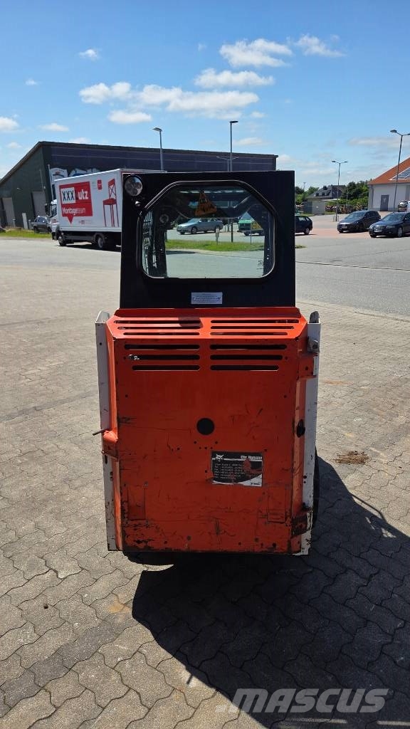 Bobcat S70 Kompaktrakodók