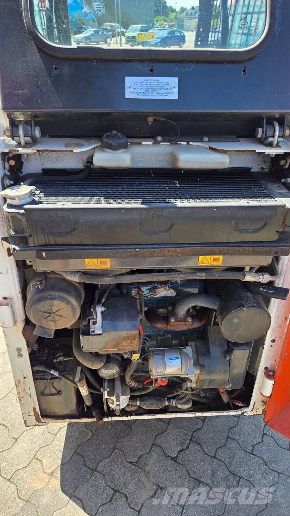 Bobcat S70 Kompaktrakodók