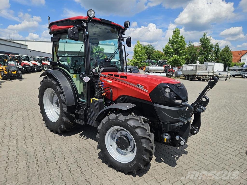 Case IH QUANTUM 100 F PLANTAGENSCHLEPPER Gef. V-Achse Tracteur