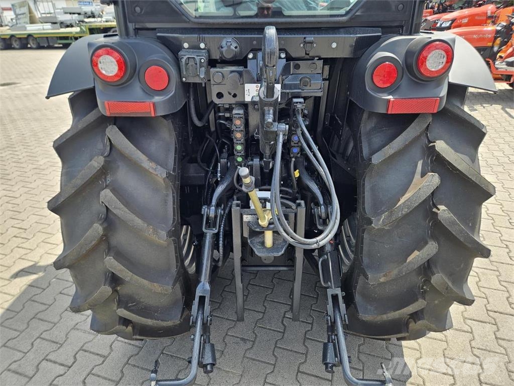 Case IH QUANTUM 100 F PLANTAGENSCHLEPPER Gef. V-Achse Tracteur