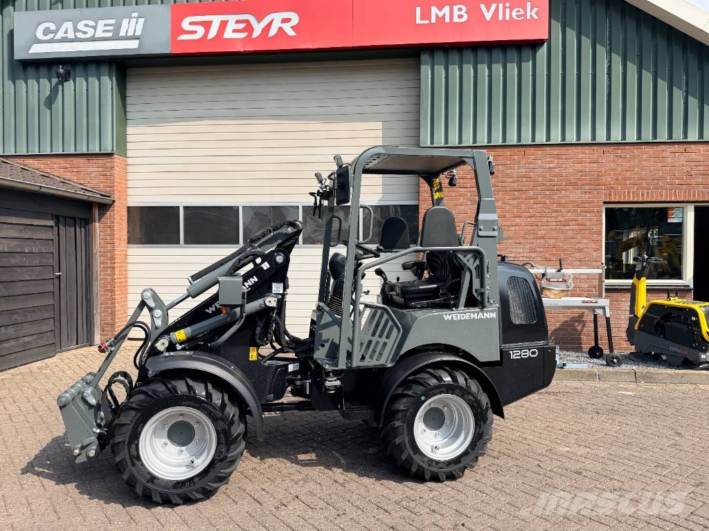 Weidemann 1280 لوادر صغيرة
