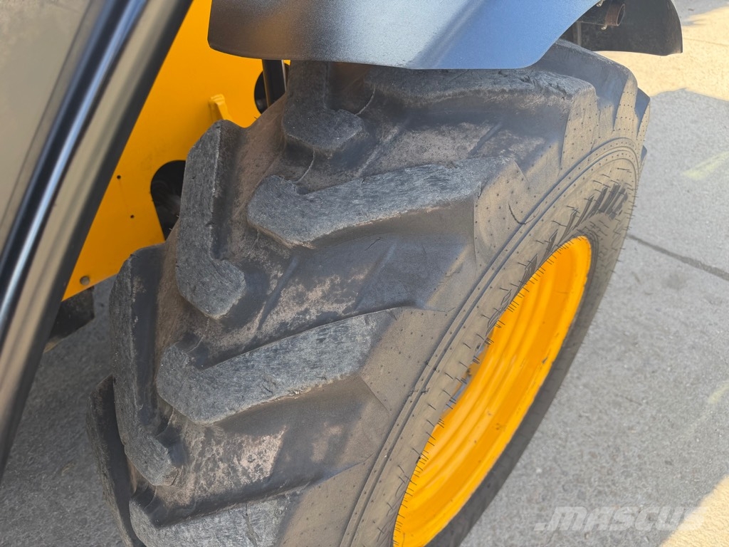 JCB 533-105 Teleskoplæssere