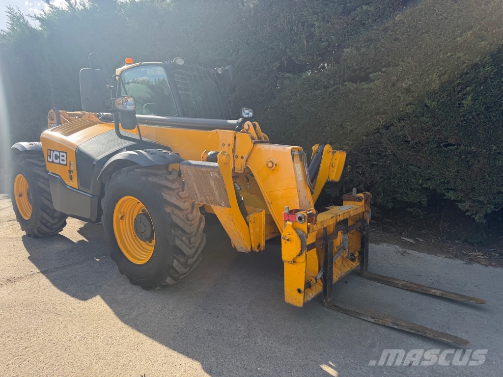 JCB 533-105 Teleskoplæssere