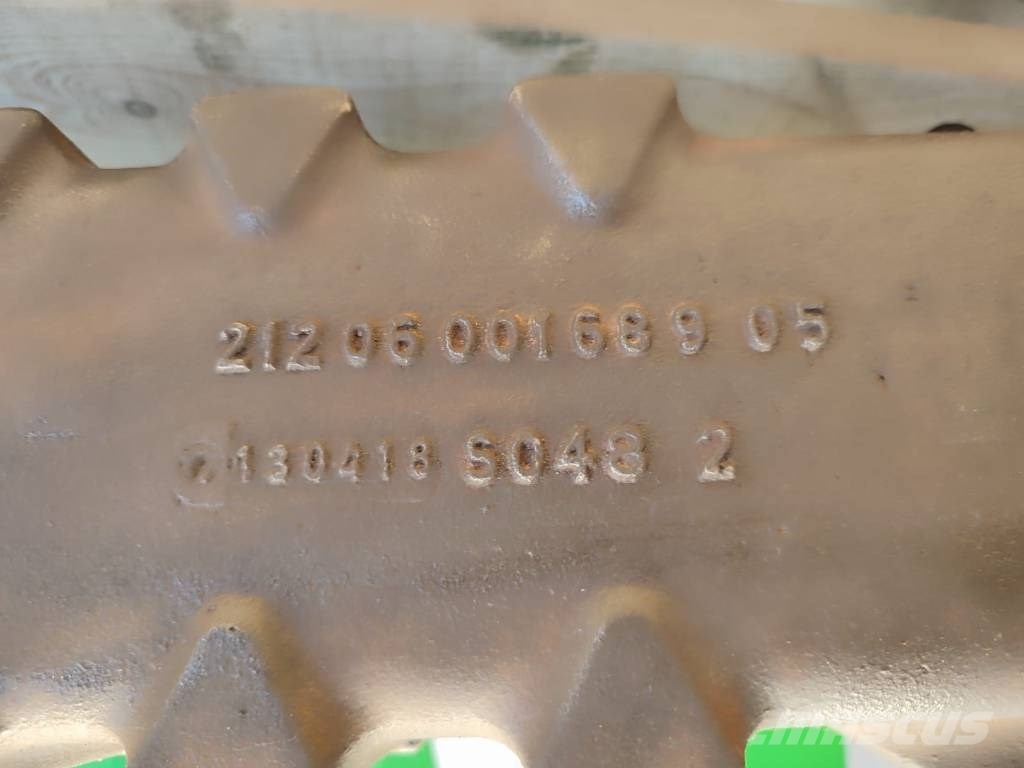  Drive axle housing 21206001689 130418 Massey Fergu 轴