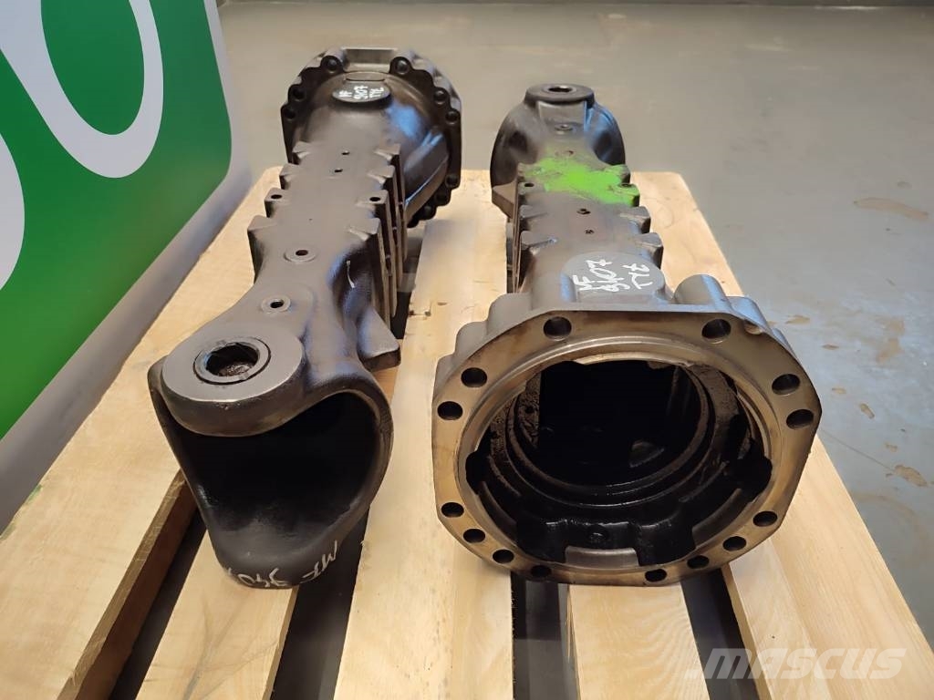  Drive axle housing 21206001689 130418 Massey Fergu 轴
