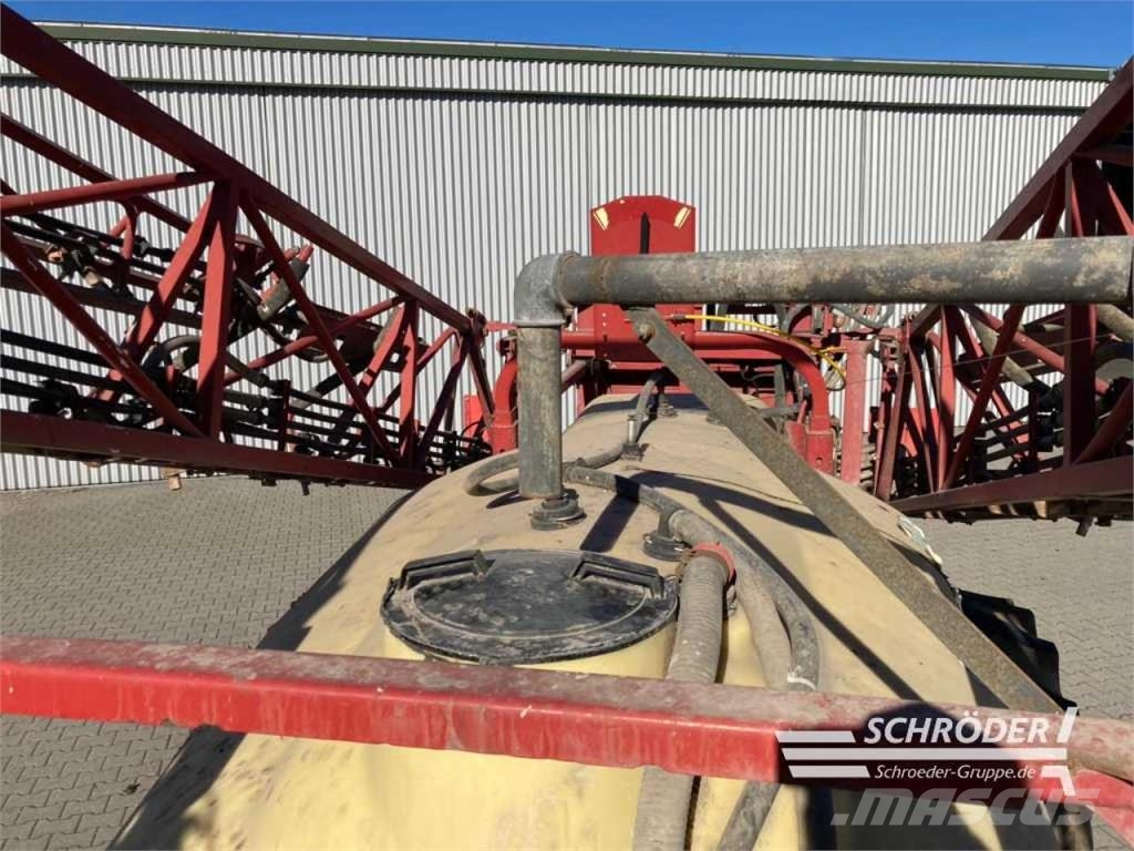 Hardi COMMANDER 3200 | 27 METER Vlečne škropilnice