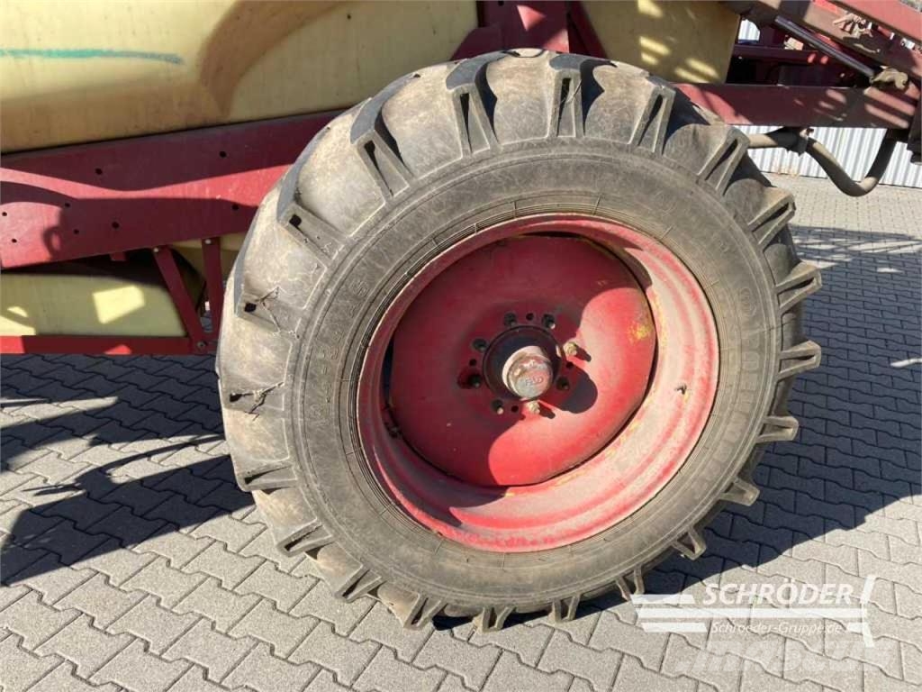 Hardi COMMANDER 3200 | 27 METER Vlečne škropilnice