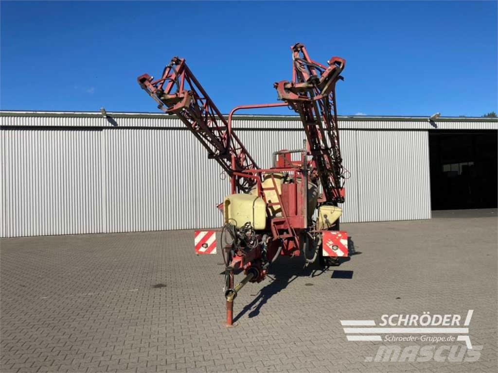 Hardi COMMANDER 3200 | 27 METER Vlečne škropilnice