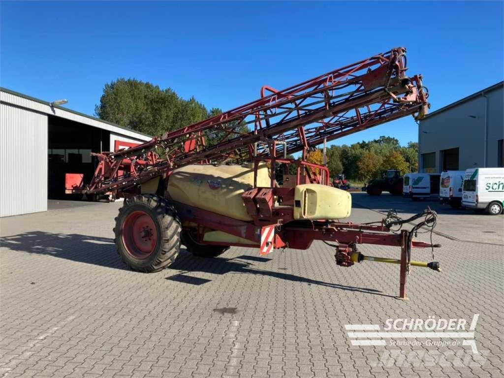 Hardi COMMANDER 3200 | 27 METER Vlečne škropilnice