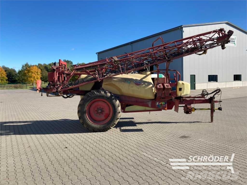 Hardi COMMANDER 3200 | 27 METER Vlečne škropilnice
