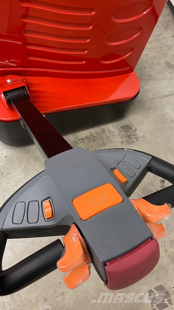Heli CDD15J Li-ion Pinontavaunu Pedestrian stacker