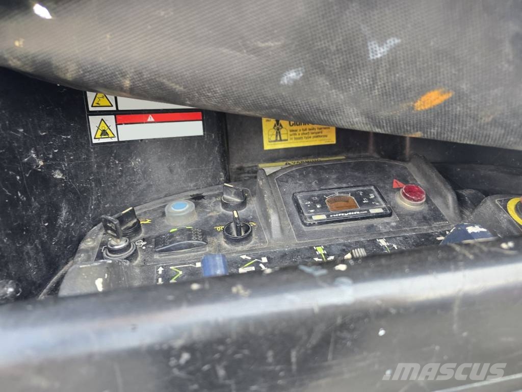 Niftylift HR 15 N Knikarmhoogwerkers
