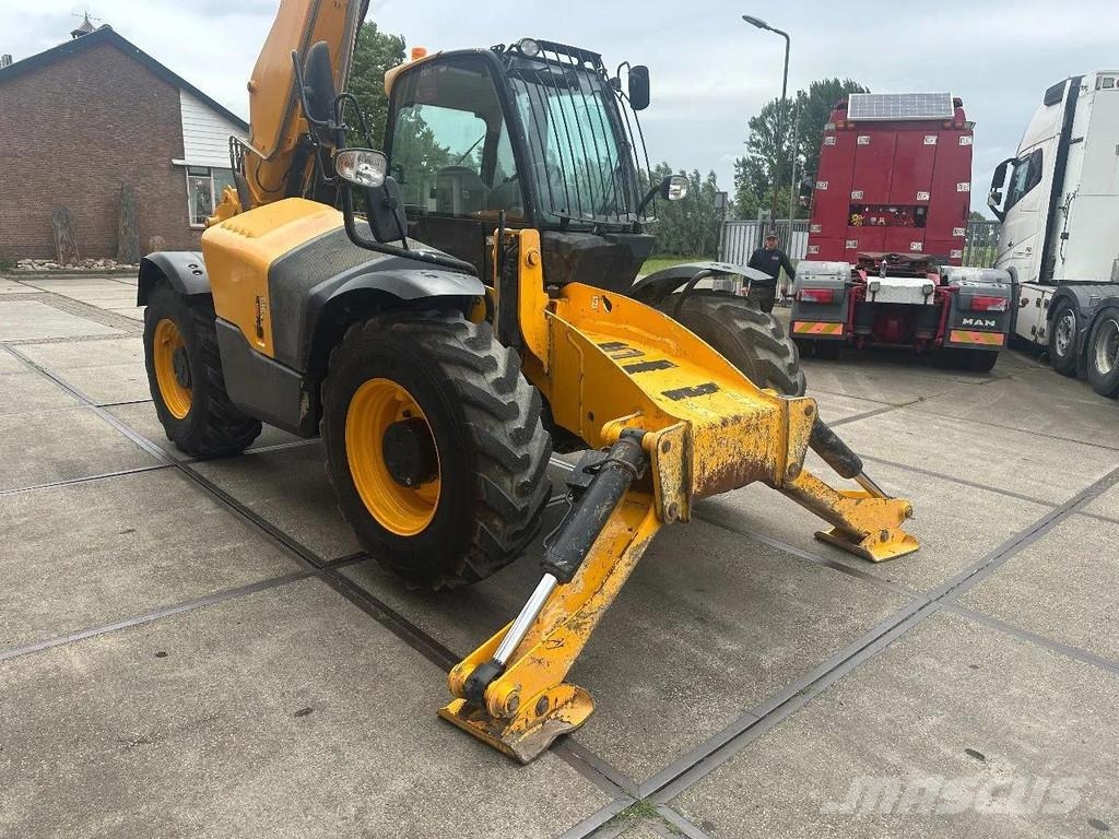JCB 535V125 , 4087 HOURS, CE, 12,5 M LIFT HEIGHT, 3500 Teleskopski viličari