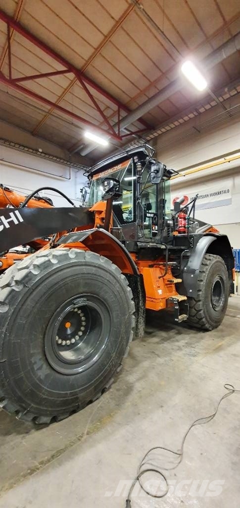 Hitachi ZW310 Incarcator pe pneuri